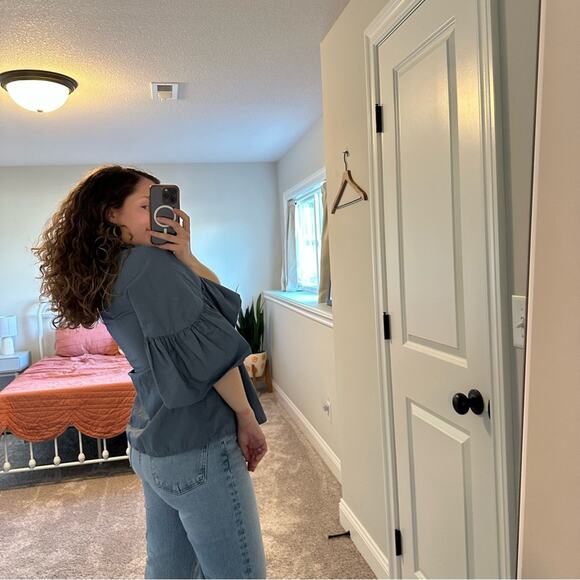 Tuckernuck TISH COX Blue Button Front Ruffled Top Blouse XS - Picture 2 of 15